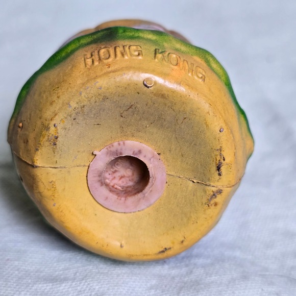 Vintage Hamburger Pepper‎ Shaker Novelty Kitchen Decor Hong Kong - Picture 7 of 7